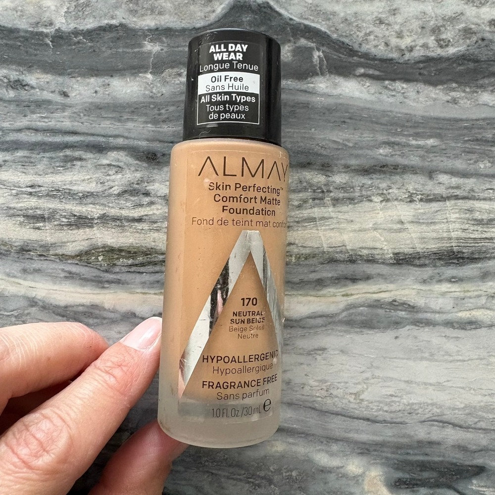 Almay Skin Perfecting Comfort Matte Foundation 170 Neutral Sun Beige 1oz New